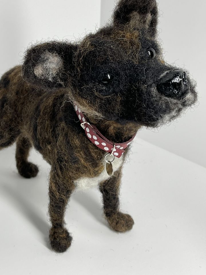 3D Pet Portrait of a brown dog in felt